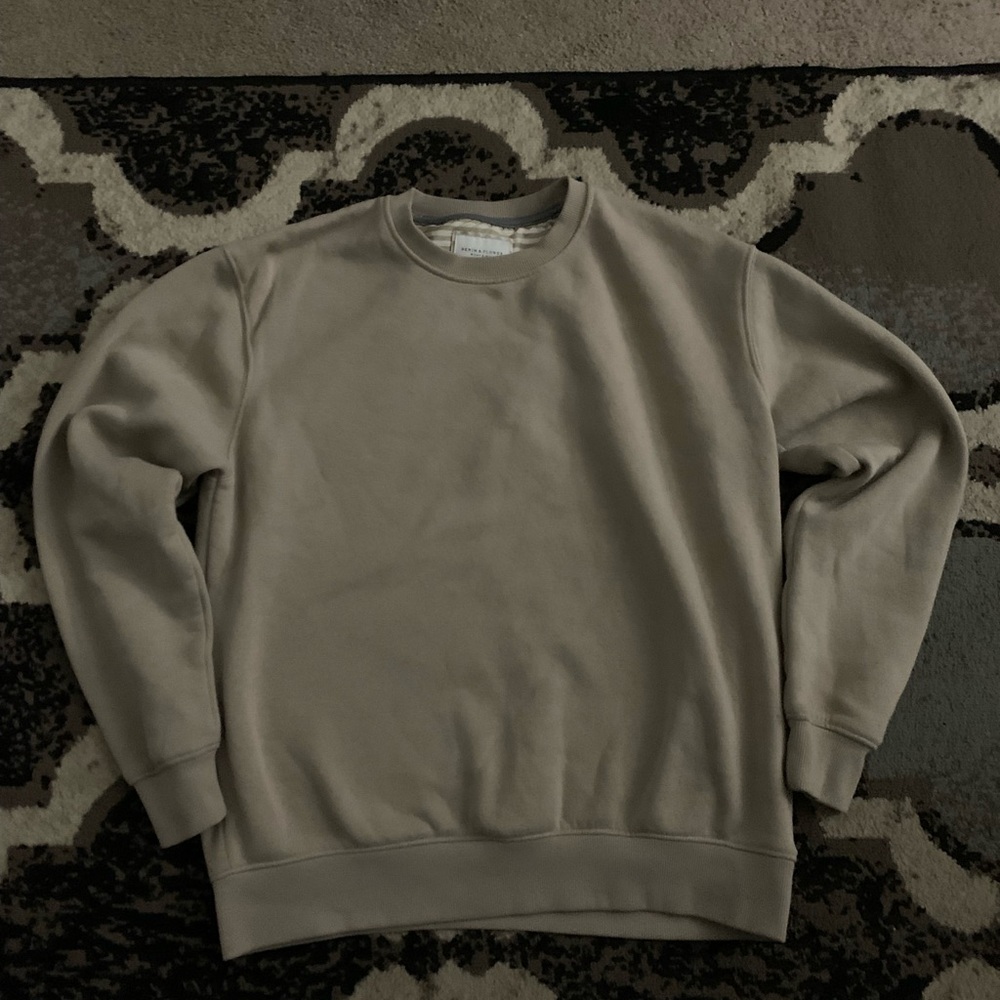 Men's Tan Sweater